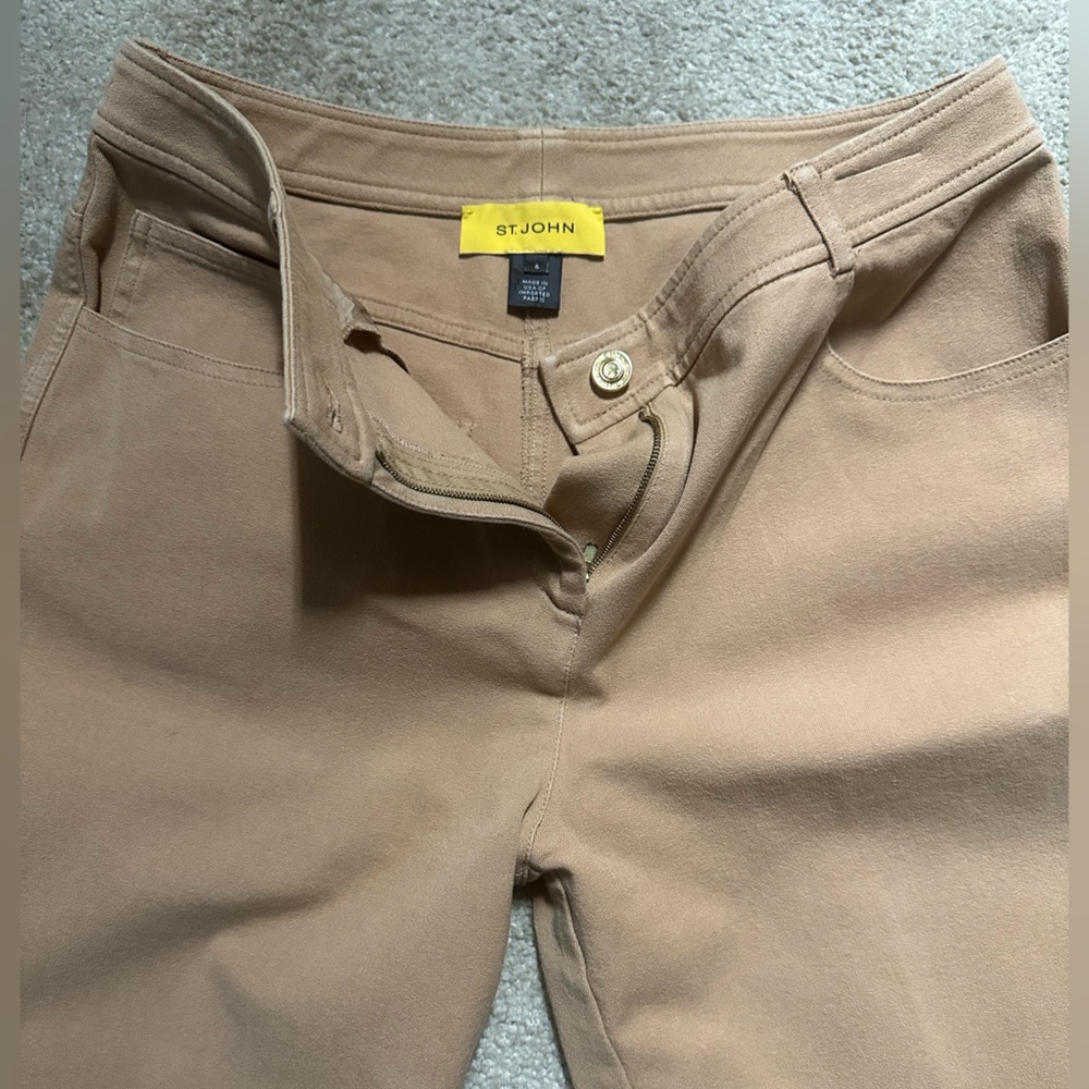 ST. JOHN (yellow tag) Dress Jeans Size 6